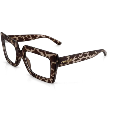 AERIS Leopard — studio